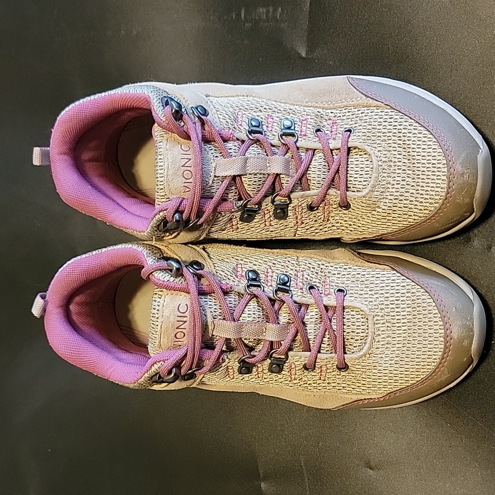Vionic Cypress Tan Pink Comfort Hiking Outdoor Walking Boot Shoes Women’s